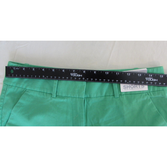 Brat green NY‎ & Co shorts Sz 2 New with tags - Picture 6 of 8